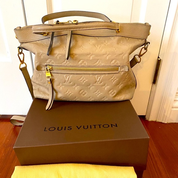 Louis Vuitton Handbags - Louis Vuitton Empreinte Boetic bag